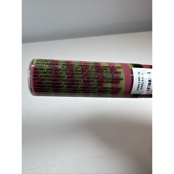 NYX Beetlejuice Sand worm Swirl Lop Gloss Pink & Green New - Picture 5 of 7